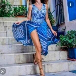 Zara Hanky Scarf Bandana Print Flowy Assymetrical Wrap Midi Dress Blue size XS